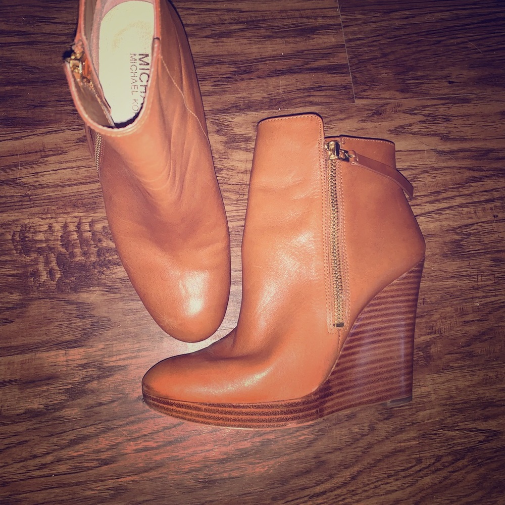 Gorgeous Michael Kors Booties